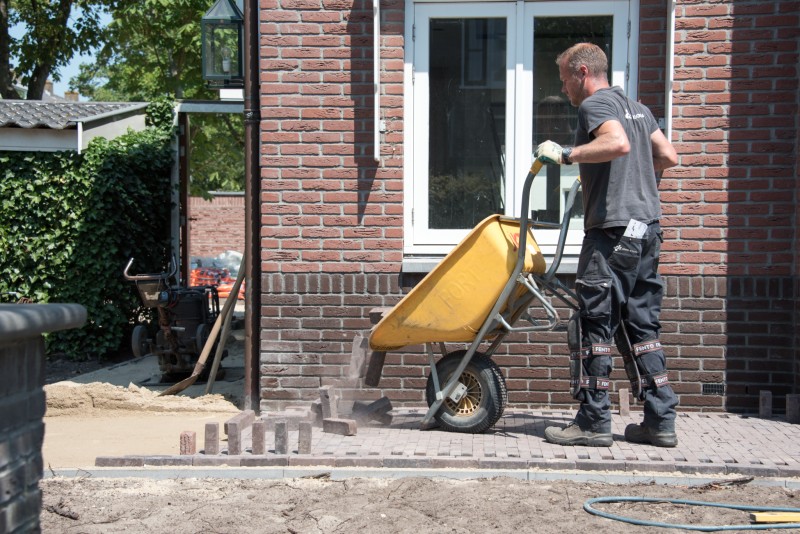 Hovenier tuinaanleg fulltime